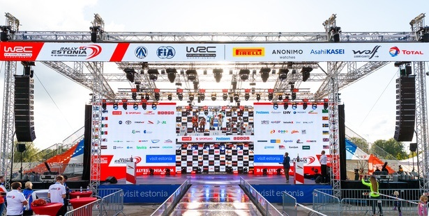 Finish_podium_2.jpg